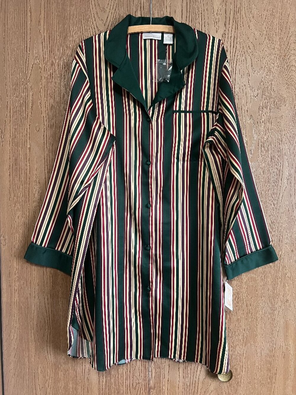 Intimate Essentials NWT Satin Striped Sleep Shirt Size 1X